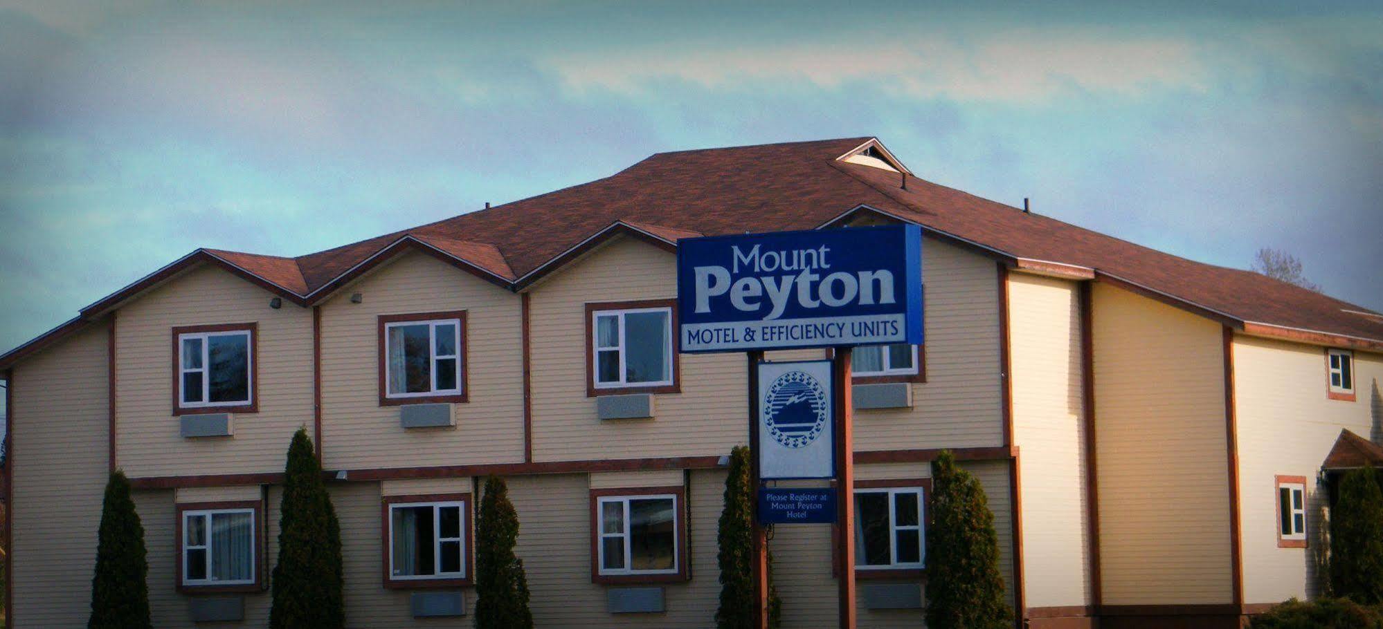 Mount Peyton Resort & Conference Centre (Adults Only) Grand Falls Windsor Exterior photo